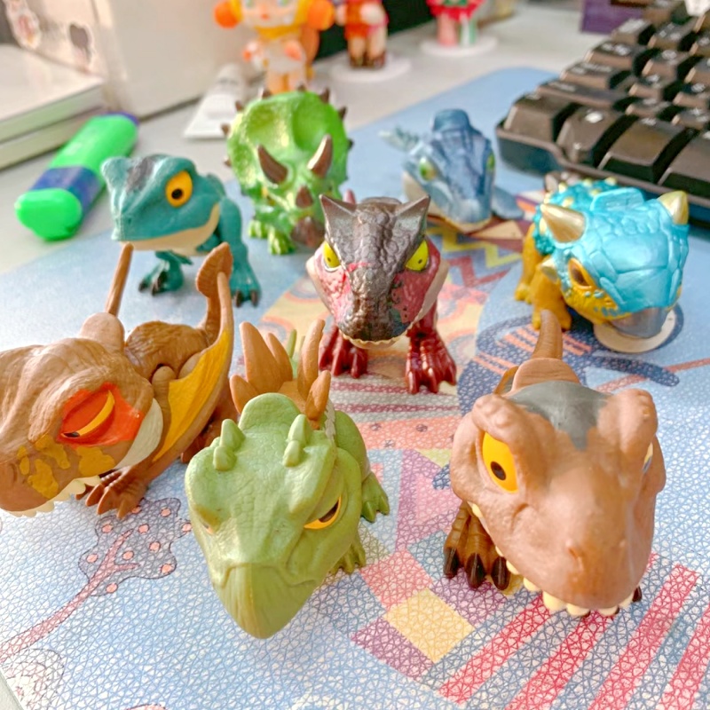 Vinyl Figure Blank - Original Mattel Jurassic World Snap Squad
